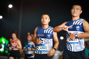 BIB: 42022, 42033
                            <button type="button" onclick="openModal(22906125)" class="btn btn-primary btn-sm float-right btn-popup" data-toggle="modal" data-target=".modal-high-quality">
                        <i class="fas fa-shopping-cart"></i> Add to Cart
                    </button>
                                            <button type="button" onclick="isThisMe(22906125, true)" class="btn btn-success btn-sm float-right btn-popup btn-isme hidden" data-toggle="tooltip" data-placement="bottom" title="นี่คือรูปของคุณใช่ไหม คลิกที่นี่เพื่อเอาเข้าอัลบั้ม">
                        <i class="fas fa-plus"></i> Add to album
                    </button>
                    <button type="button" onclick="isThisMe(22906125, false)" class="btn btn-warning btn-sm float-right btn-popup btn-isnotme hidden">
                        <i class="fas fa-ban"></i> Remove from album
                    </button>